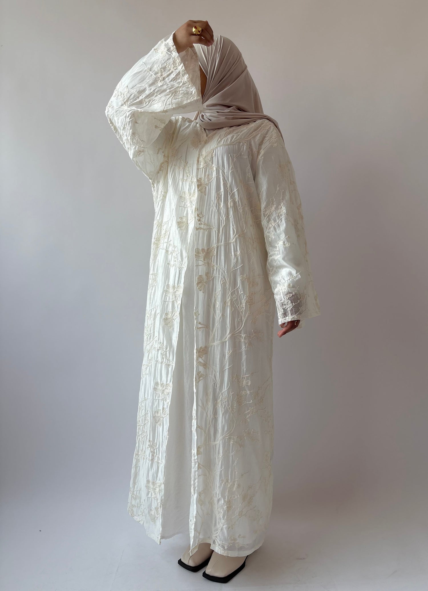 Serra Kimono