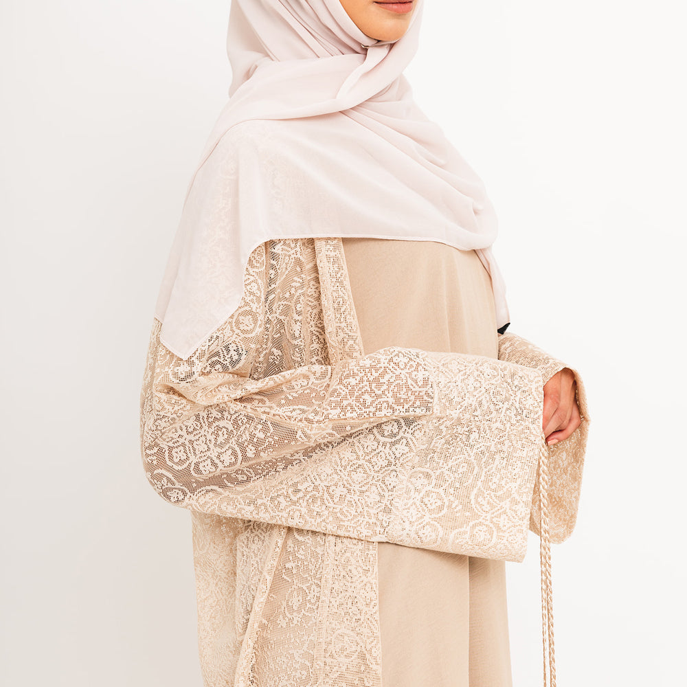 Cremefarbene offene Abaya aus Spitze