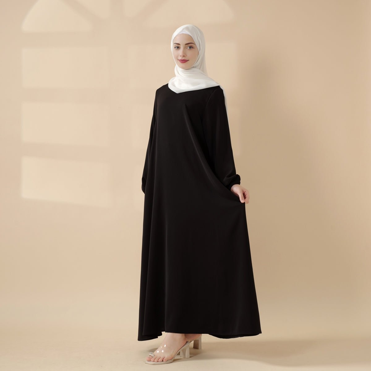Abaya con tasche versatili Essential Premium e taglio a ombrello (MA113)