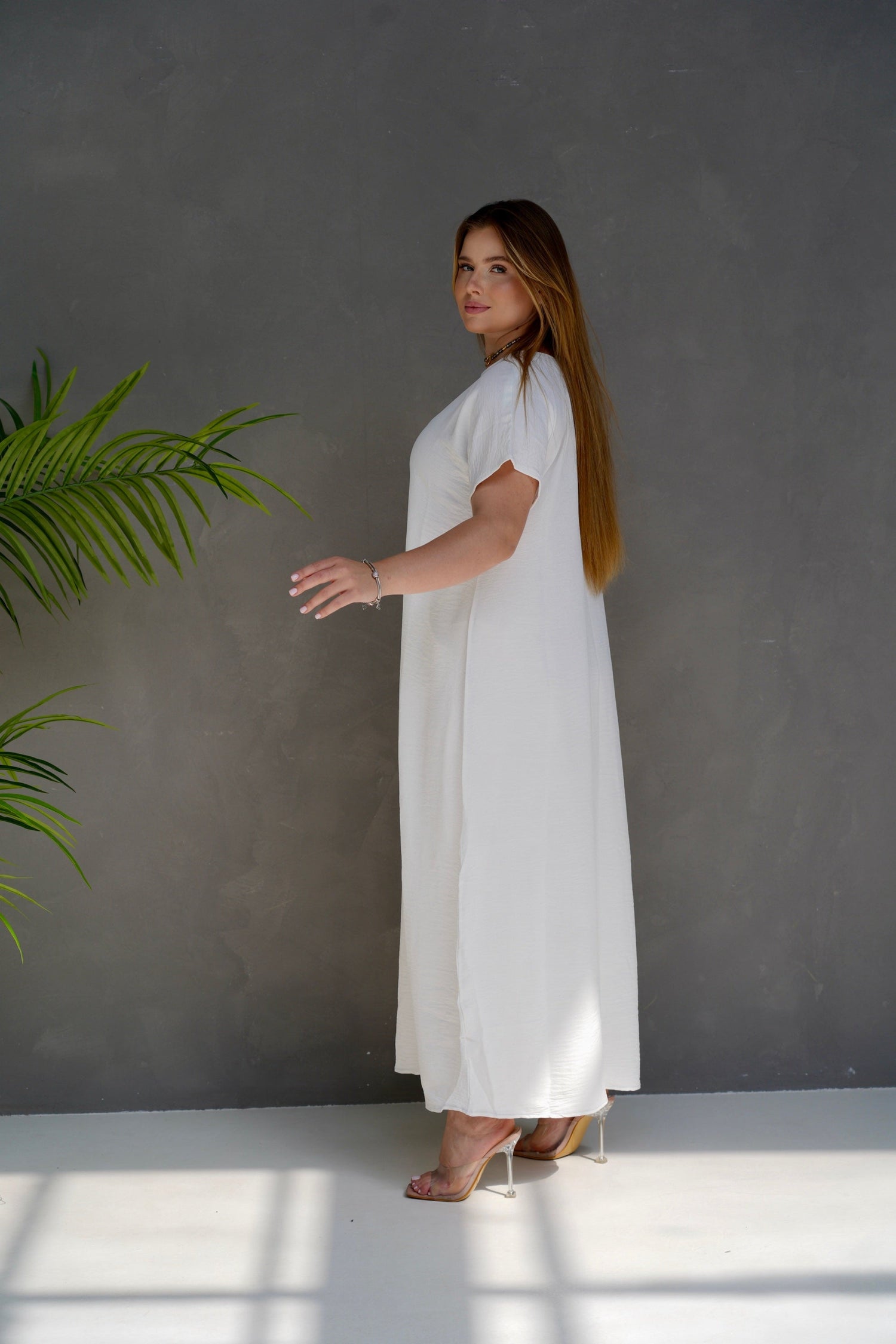 Weißes Baumwollkleid
